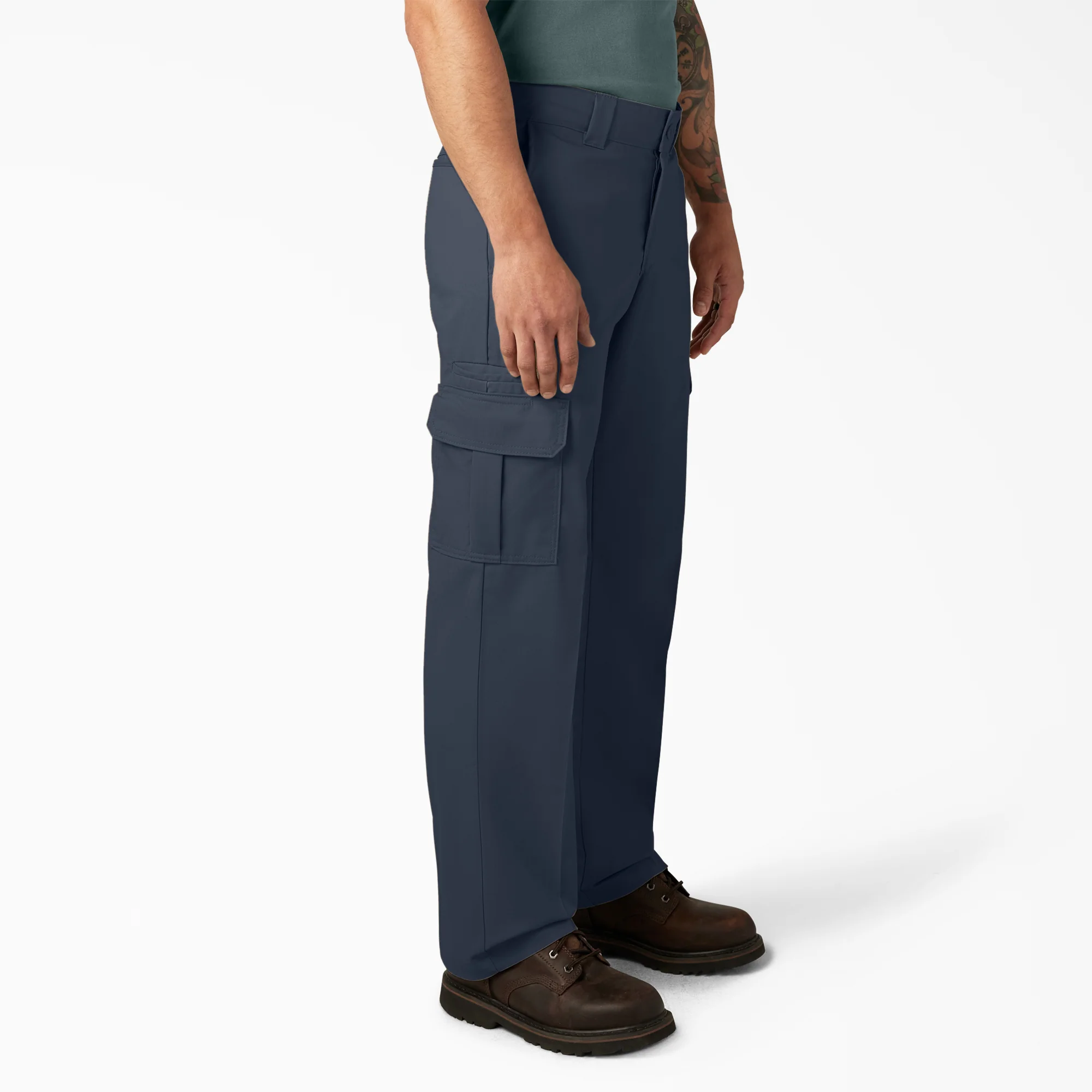 FLEX Relaxed Fit Cargo Pants 4 FLEX Relaxed Fit Cargo Pants