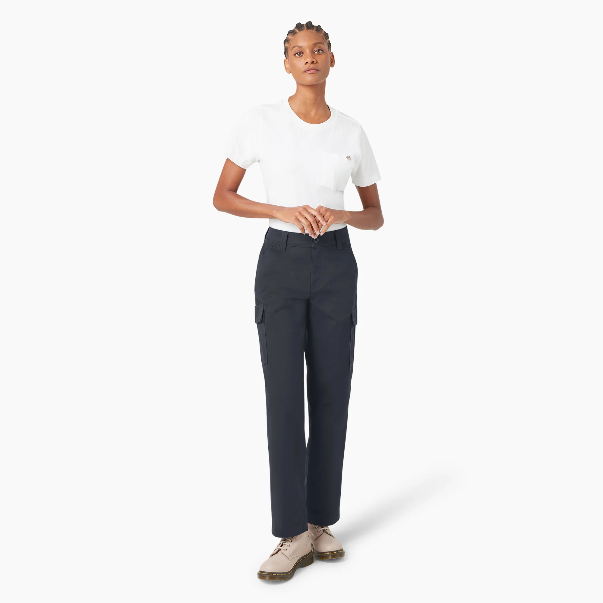 Women's Relaxed Fit Cargo Pants 5 Women's Relaxed Fit Cargo Pants