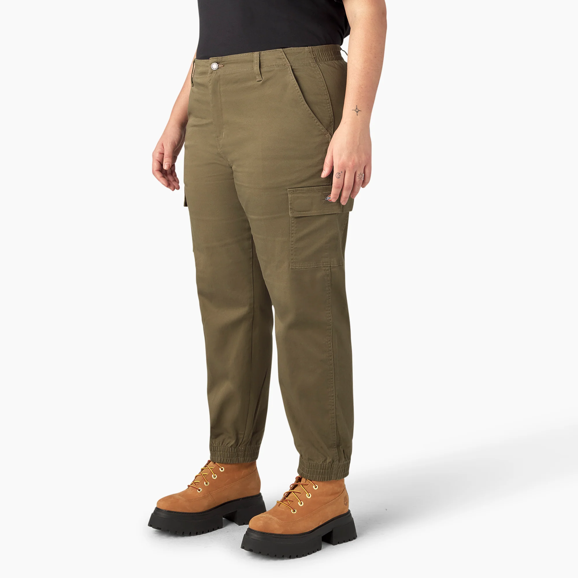 Women's Plus High Rise Fit Cargo Pants 3 Women's Plus High Rise Fit Cargo Pants