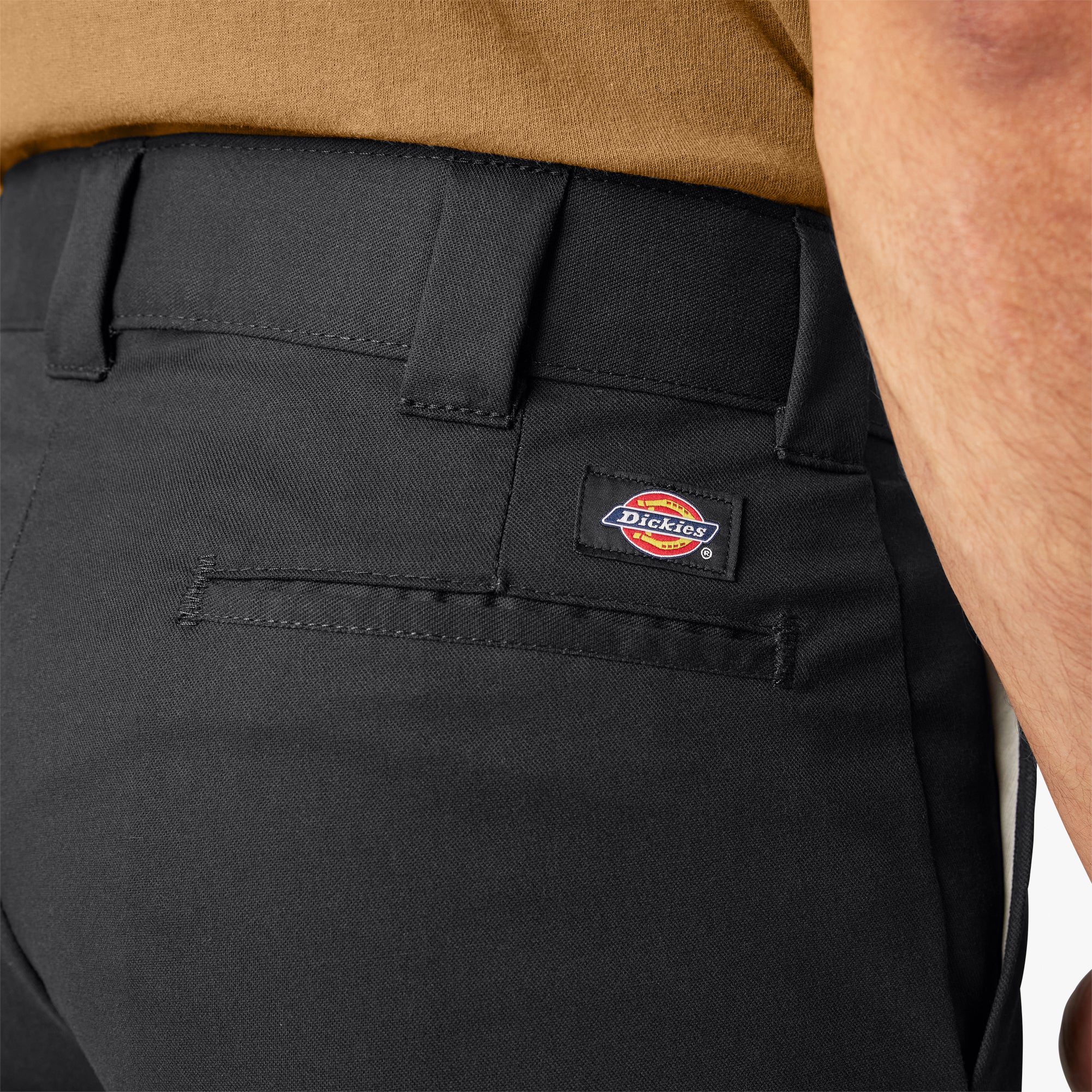 FLEX Relaxed Fit Cargo Pants 10 FLEX Relaxed Fit Cargo Pants