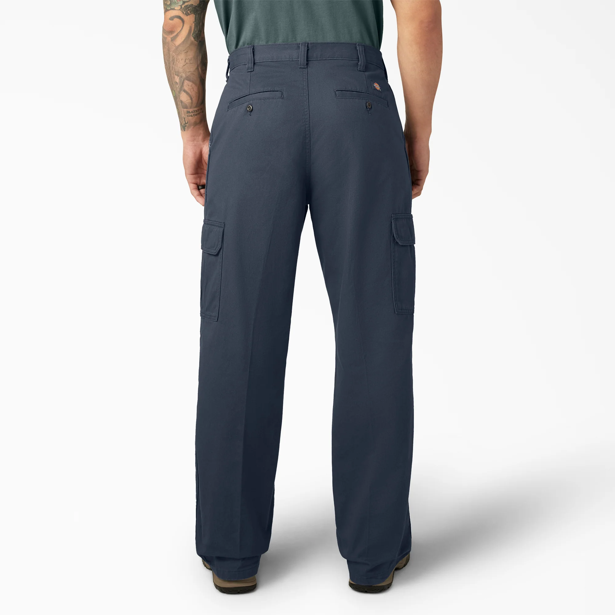 Loose Fit Cargo Pants 2 Loose Fit Cargo Pants