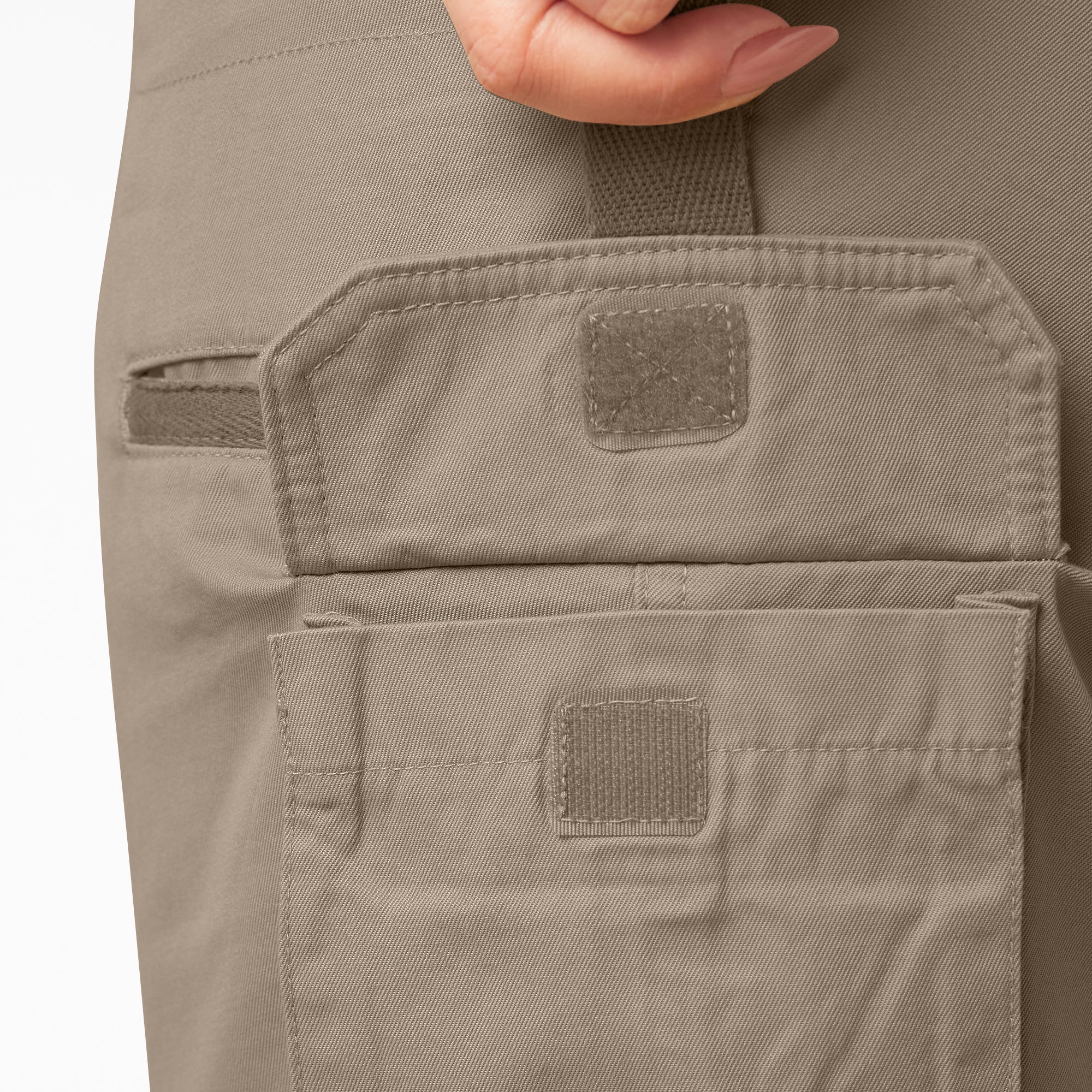 Women's Plus Relaxed Fit Cargo Pants 7 Women's Plus Relaxed Fit Cargo Pants