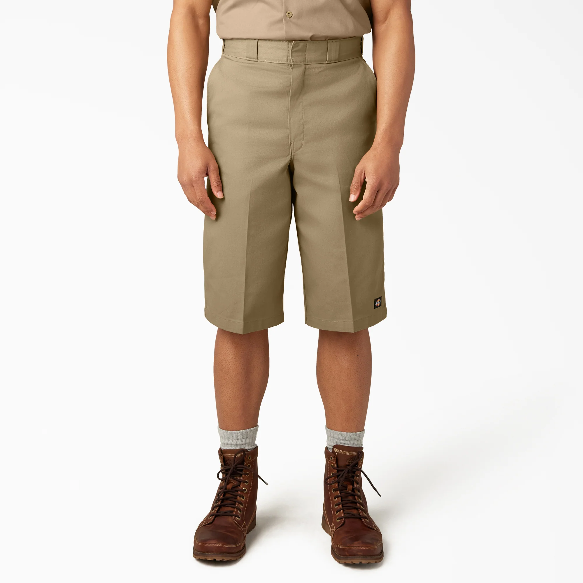 Loose Fit Multi-Use Pocket Work Shorts, 15"