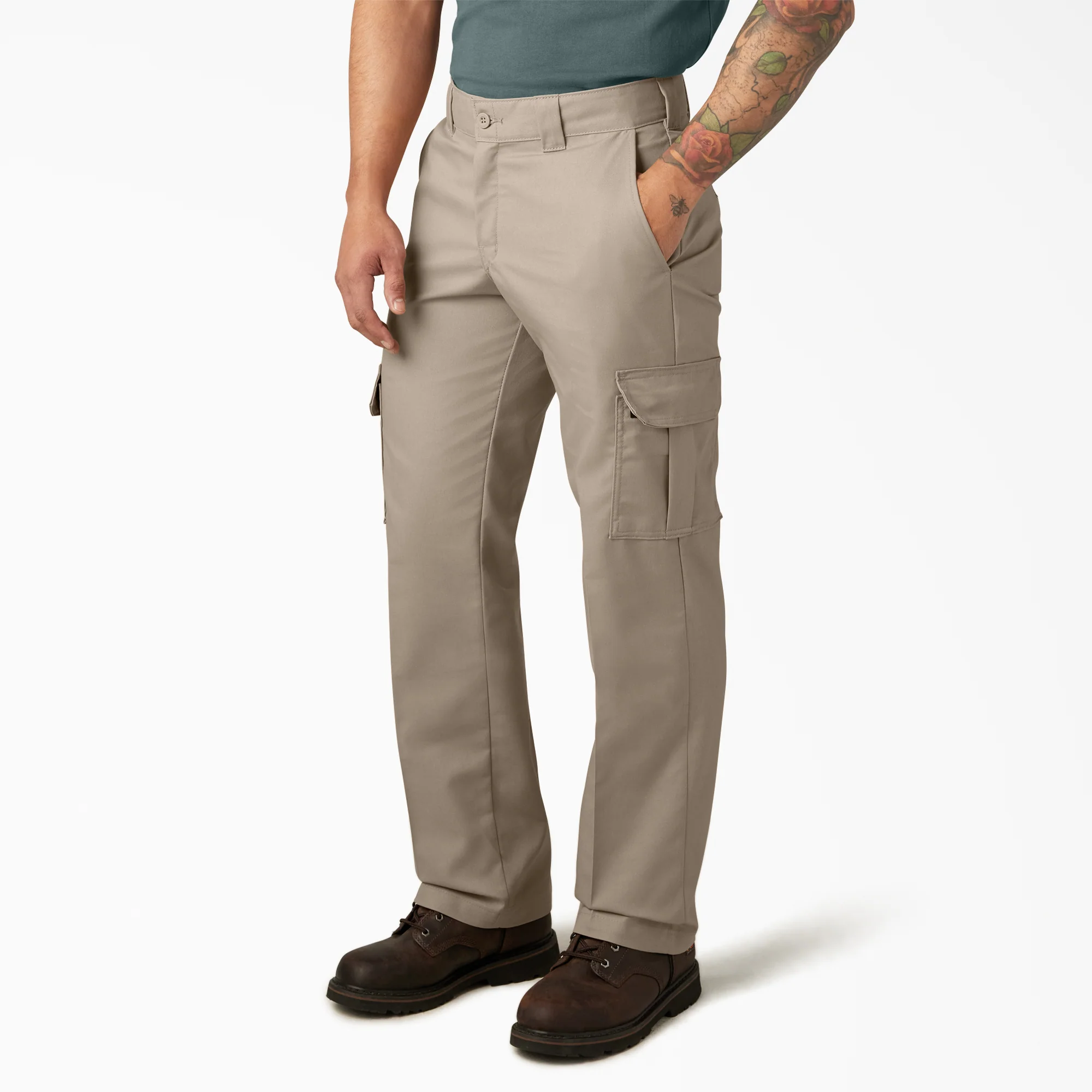 FLEX Relaxed Fit Cargo Pants 3 FLEX Relaxed Fit Cargo Pants